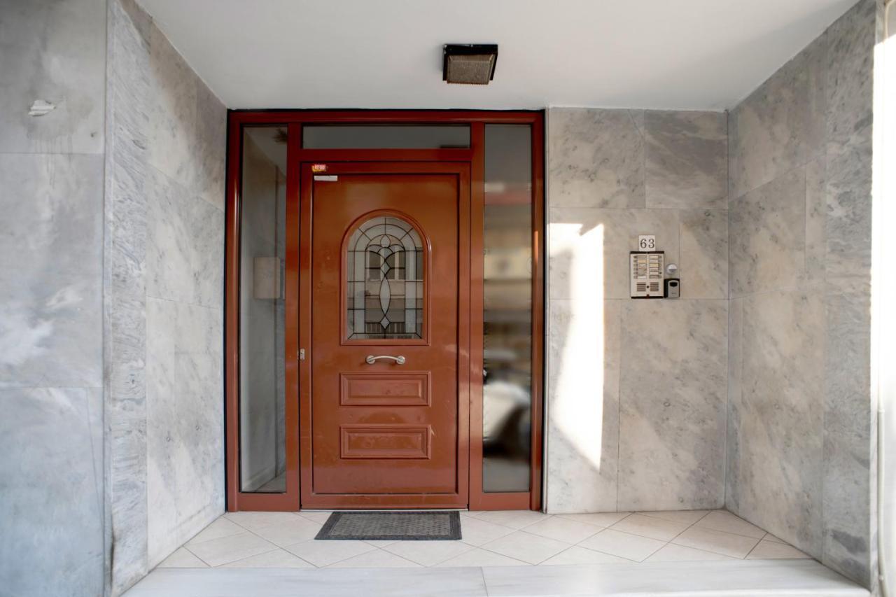 Spacious 82 M2 Two Bedroom Classy Apartment Near City Center Солун Екстериор снимка